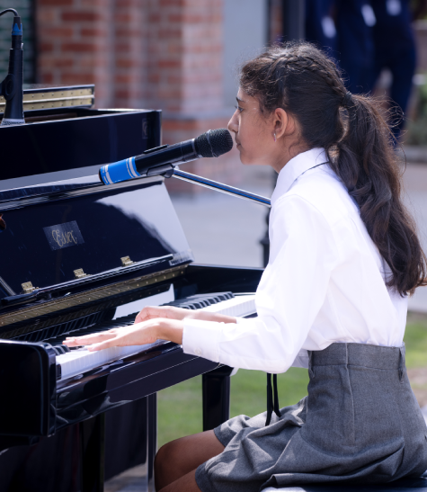 Students Piano